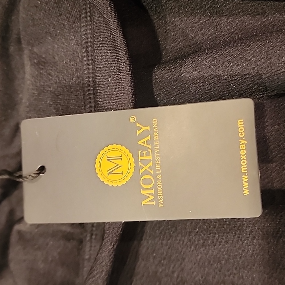 🖤NWT🖤 Moxeay mini skirt Flutter Size Medium - Picture 3 of 4